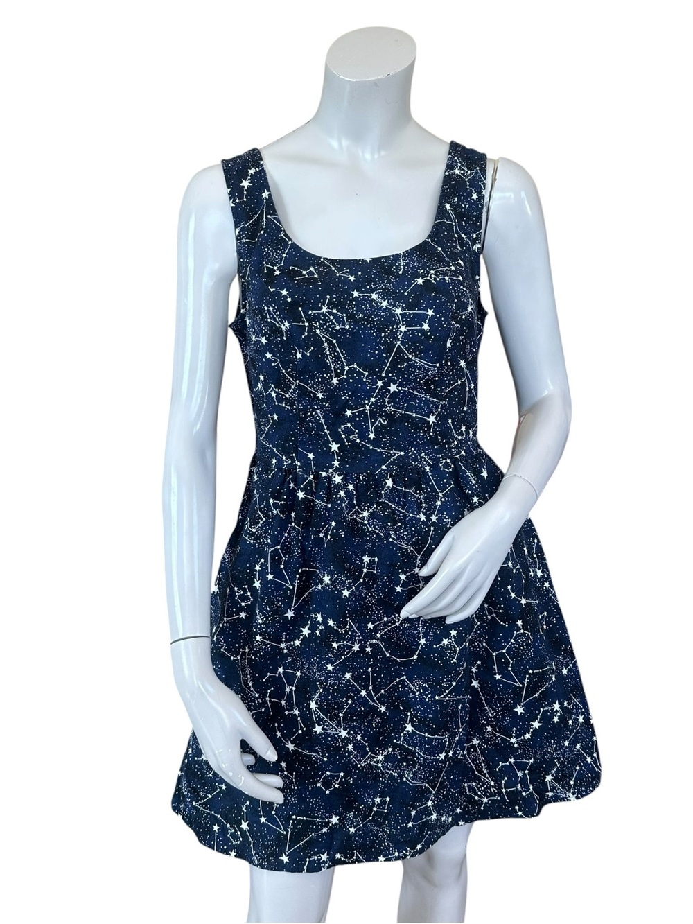 Retrolicious Fit & Flare Navy Blue Zodiac Sky Constellation Print Dress Medium
